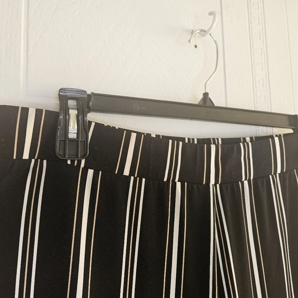 Alfani Wide Leg Black Brown Gold Striped Pull On Pants Plus Sz 1X EUC - Picture 4 of 10